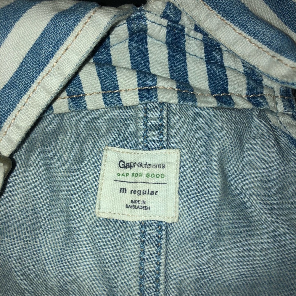 JUMPER - Picture 5 of 7